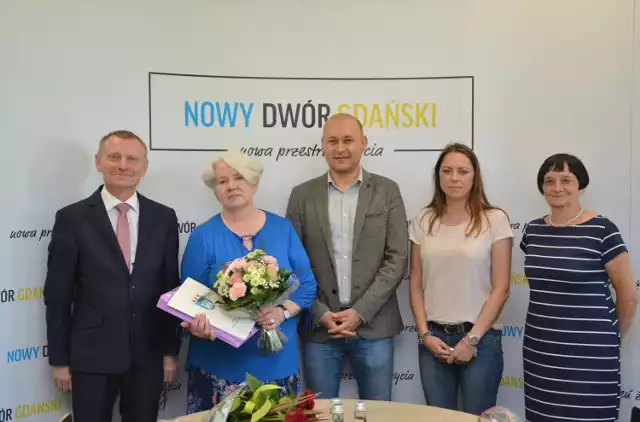 Nowy Dwór Gdański. Dyrektor Biblioteki Miejskiej, Teresa Adamiak, odeszła na zasłużoną emeryturę
