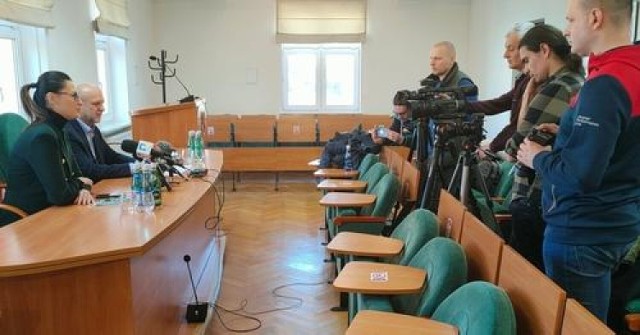Konferencja w szczecineckim starostwie z udziałem poseł Małgorzaty Golińskiej i starosty Krzysztofa Lisa