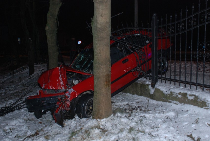 Zima w Kwidzynie. Dwa wypadki, jeden z winy pijanego kierowcy [ZDJĘCIA]