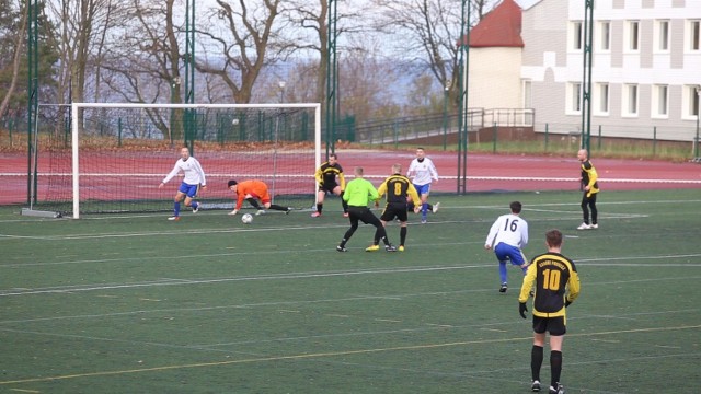 MKS Władysławowo - Czarni Pruszcz Gdański 3: