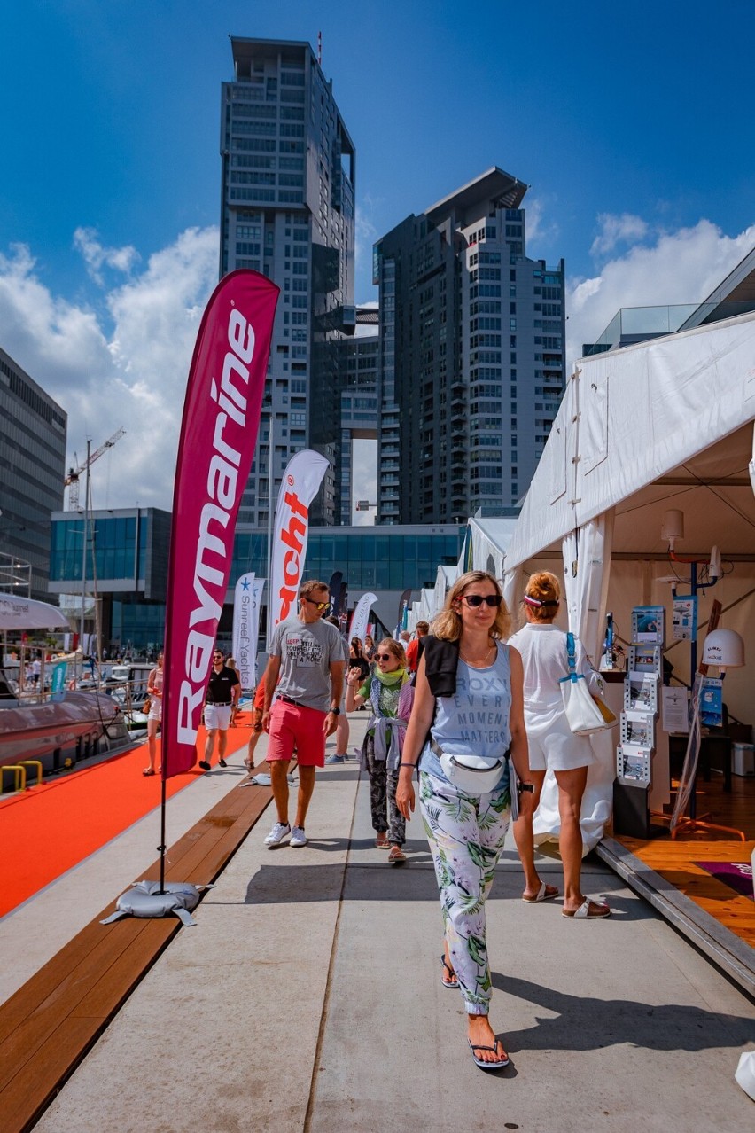 Polboat Yachting Festival w Gdyni! Luksusowe jachty na wyciągnięcie ręki w marinie! Jeszcze dziś można obejrzeć je za darmo