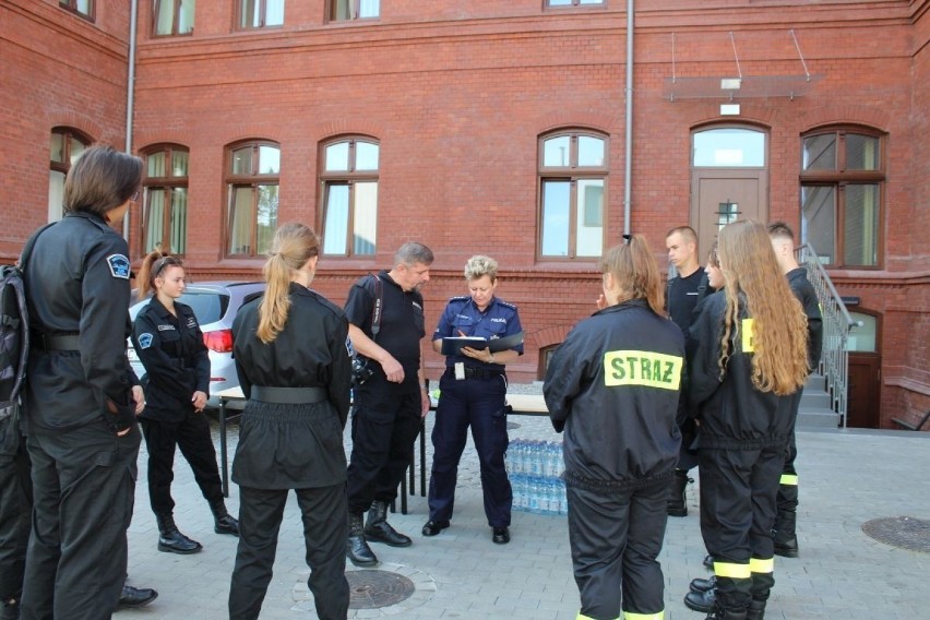 Inowrocław. Akcja profilaktyczna "Gry strategiczne z Policją 2021". Dużo się działo! [zdjęcia]