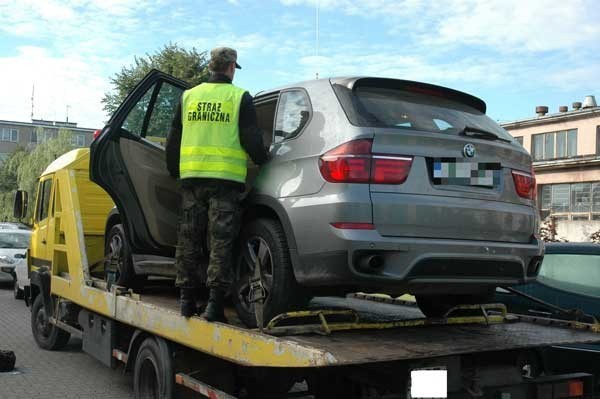 Litwin uciekał kradzionym BMW X6