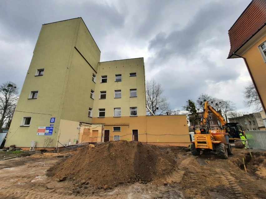 Rozbudowa szpitala powiatowego w Kluczborku.