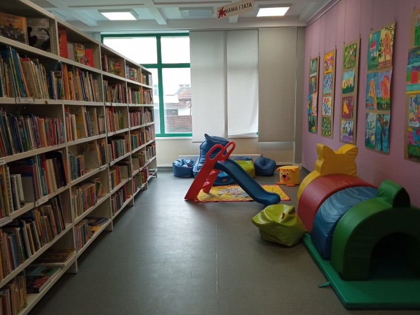 Centrum Biblioteczne dla Dzieci i Młodzieży - Biblioteka...