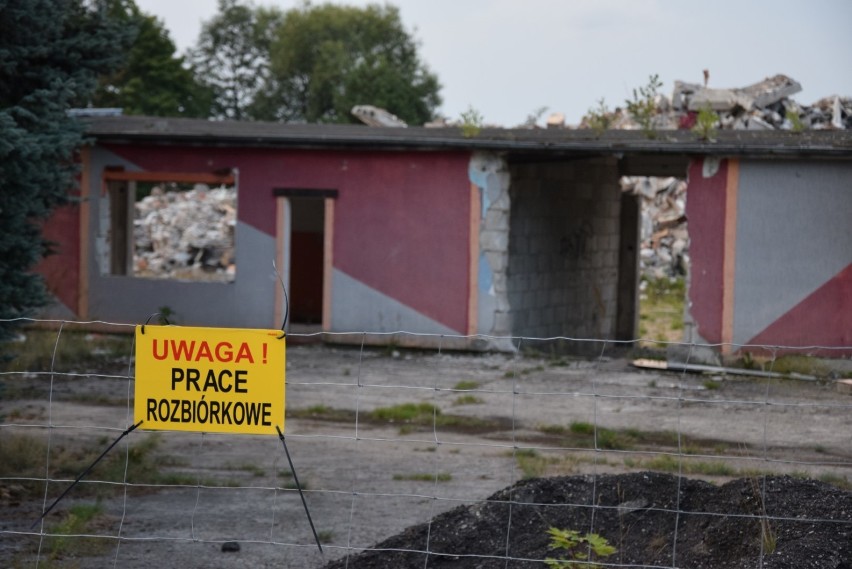 Rychnowy. Rozbiórka budynku byłego Zajazdu Eden (zdjęcia)