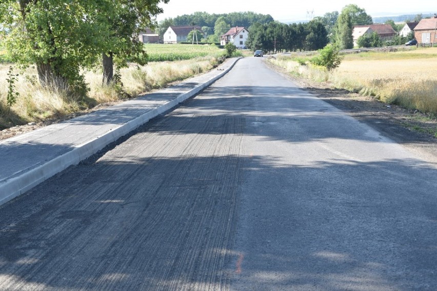 Trwa drugi etap przebudowy drogi z Siekierczyna do Nowej Karczmy