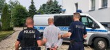 Zmarł mężczyzna pobity w Bełchatowie. Policja zatrzymała trzy osoby w tej sprawie