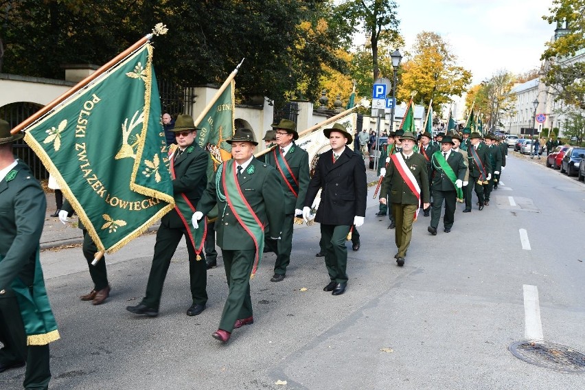 Przemarsz myśliwych, leśników i ludzi związanych z...