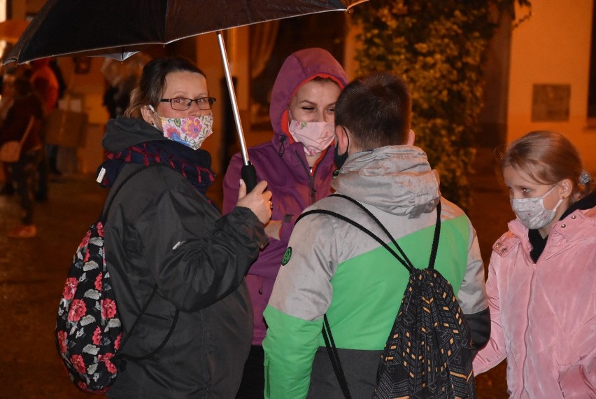 Oleśniczanie solidarni z Warszawą. Za nami kolejny protest mieszkańców