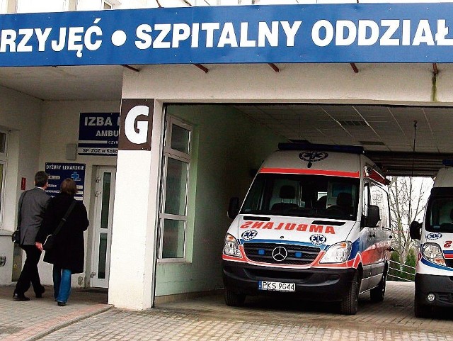 W szpitalu w Kościanie stacjonują dwie karetki, trzecia w powiecie ma być w Krzywiniu