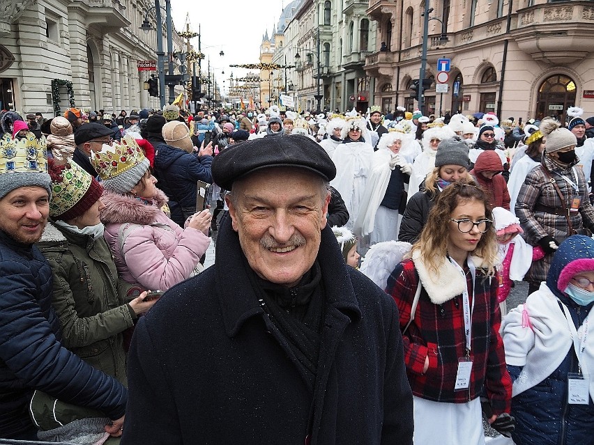 Tysiące łodzian przeszło ul. Piotrkowską w orszaku Trzech Króli. Wystąpił zespół Zakopower