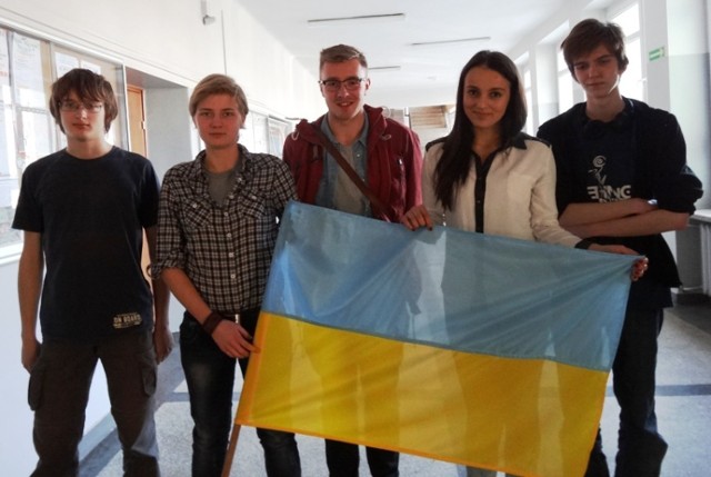 Uczniowie z XI LO solidaryzują się z ukraińskimi rówieśnikami