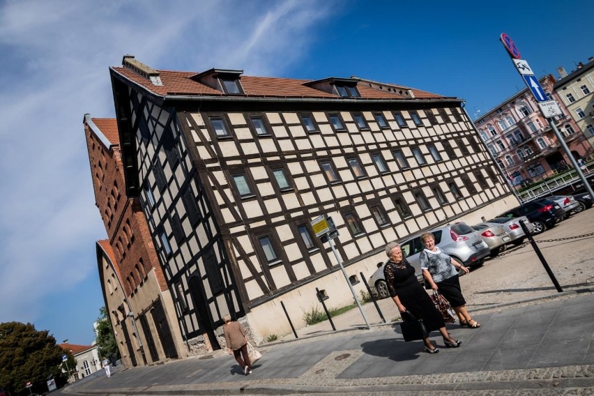 Muzeum Okręgowe przy Gdańskiej, Teatr  Kameralny, spichrze -...