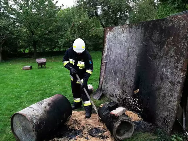 Do wypadku w Hecznarowicach wezwane zostało Lotnicze Pogotowie Ratunkowe, które najciężej oparzonego przetransportowało do Siemianowic Śląskich. W akcji wzięli udział m.in. druhowie z OSP Hecznarowice