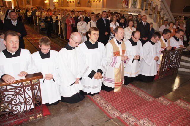 Konińskie parafie doczekały się w tym roku pięciu nowych księży