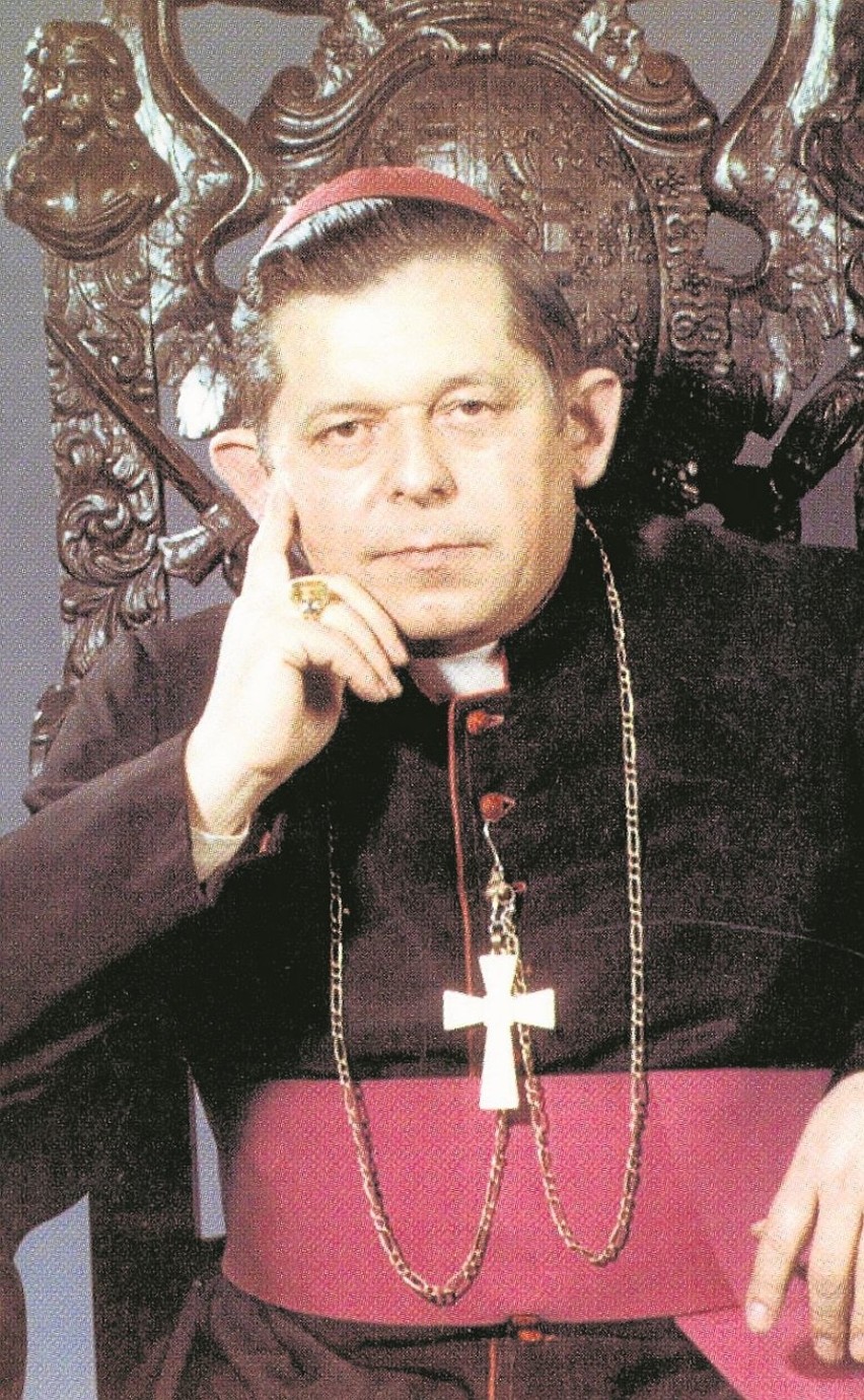 Biskup ordynariusz warmiński (1979-1981). Fot. z 1979 r.