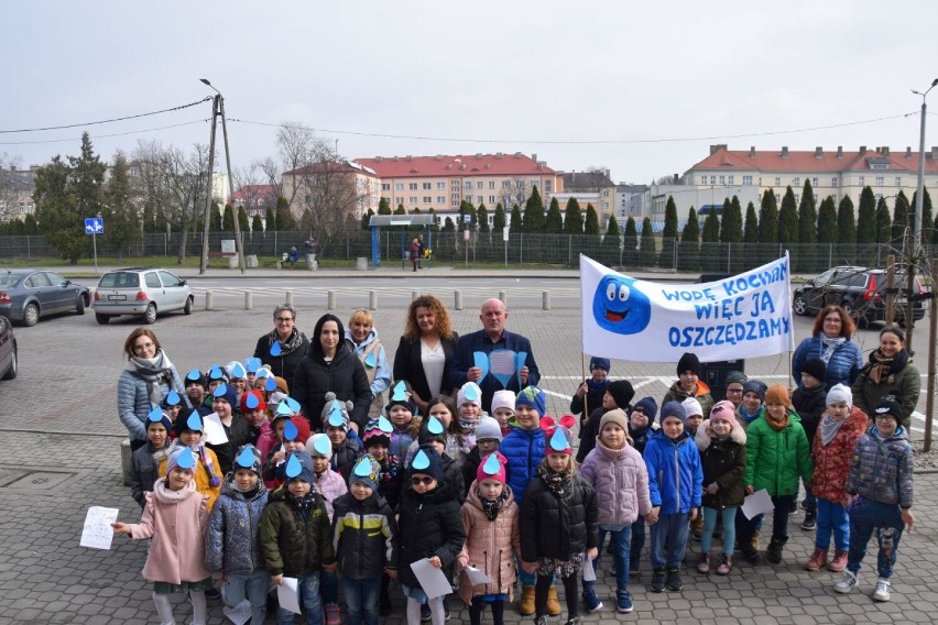 Światowy Dzień Wody w Łęczycy. Przedszkolaki mają pewną...