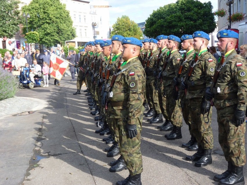 W poniedziałek w całym kraju odbyły się uroczystości...