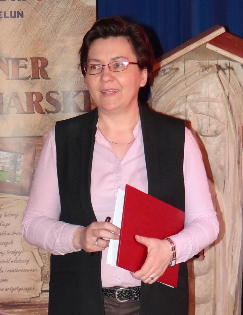 Elżbieta Urbańska-Golec, dyrektor Zespołu Szkół nr 1