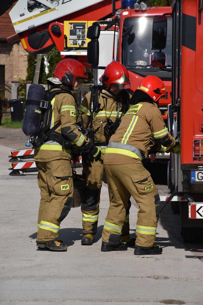 Pożar sadzy w kominie w domu przy ul. Kwiatkowskiego w...