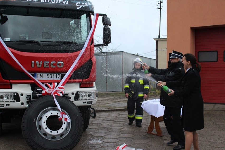 Tak naprawdę warta około 800 tys. zł maszyna jest w OSP od...