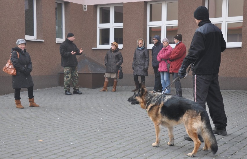 Powiat mikołowski postanowił wyszkolić społecznych detektywów. 30 osób przechodzi szkolenie.