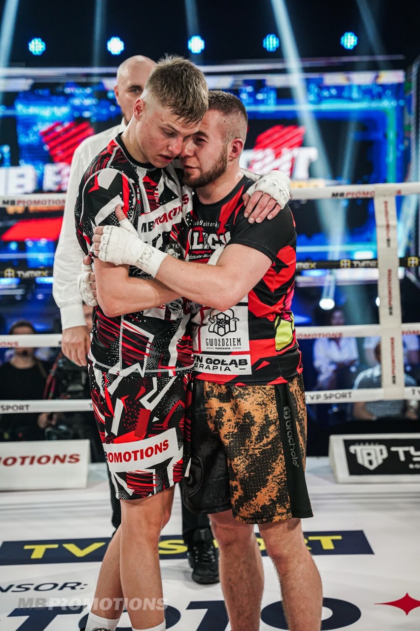 MB Boxing Night 12 Środa Wielkopolska. Damian Wrzesiński wygrywa walkę wieczoru