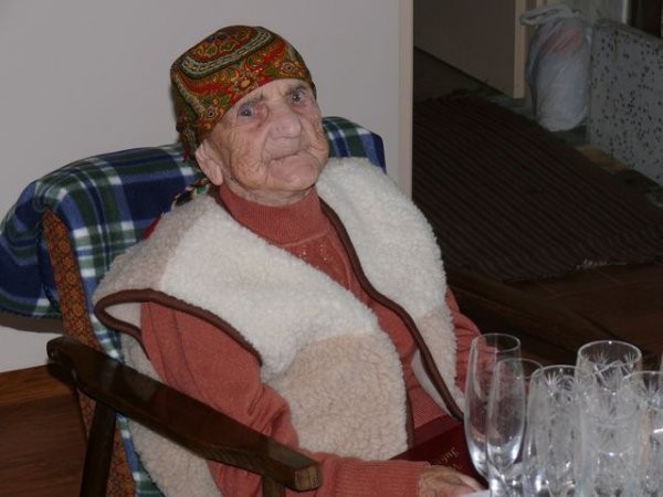 Helena Garbiec 103. urodziny obchodziła w towarzystwie delegacji władz samorządowych