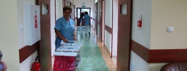 Personel hospicjum o każdej porze dnia i nocy jest gotów nieść pomoc pacjentom. Ci nie mogą się go nachwalić