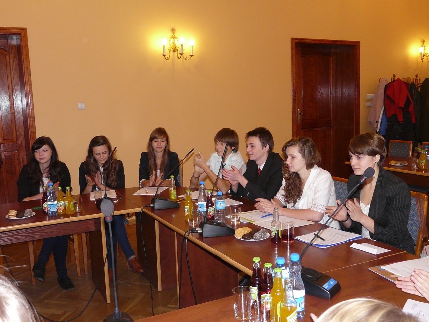 Wieluń: Młodzi radni zaczynają działać