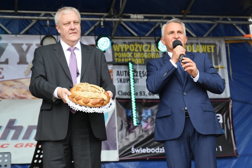 Święto plonów gminy Świebodzin. Dużo działo się na scenie, ale i poza nią [zdjęcia]