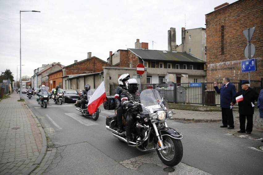 Ryk motocykli na 11 listopada. Wielka Motoparada Niepodległości odbędzie sie w Koninie
