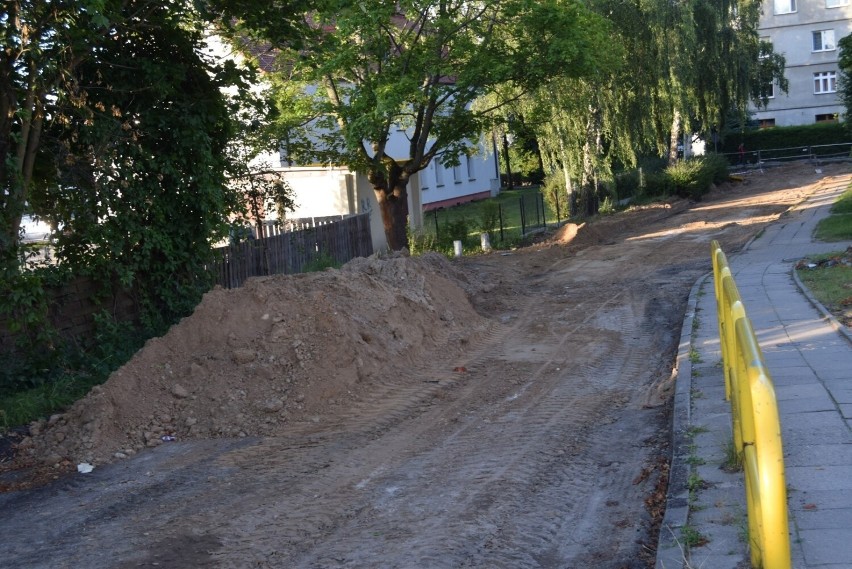 Utrudnienia w ruchu na terenie Grzybowa, Łubiany i Kościerzyny. Trwają remonty dróg w powiecie kościerskim