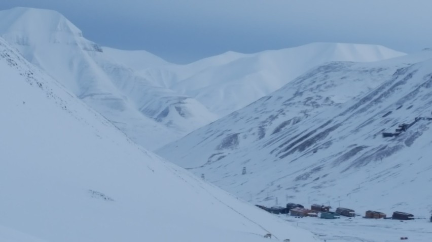 Dariusz Skolimowski ze Skowarcza to pierwszy Polak, który zimą zdobył samotnie Newtontoppen na Spitsbergenie [ROZMOWA, ZDJĘCIA]