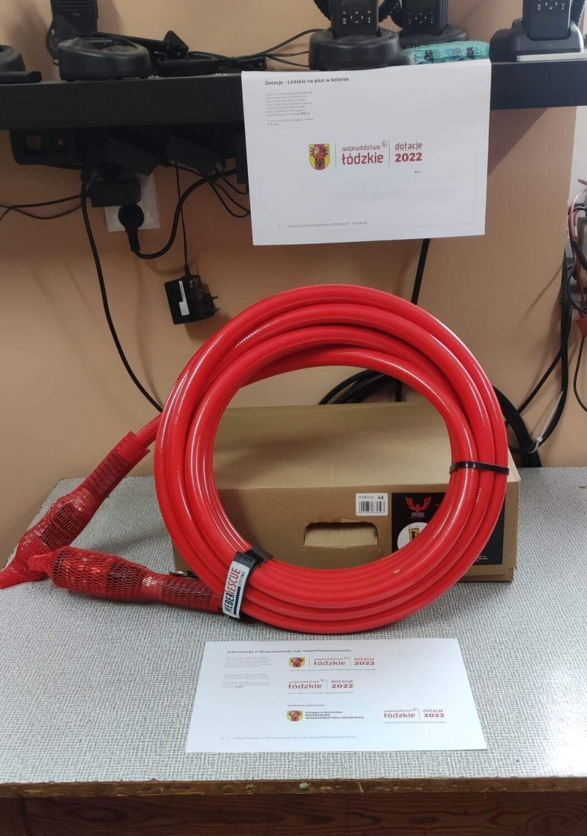 Nowy sprzęt dla strażaków z OSP KSRG w Przedborzu. ZDJĘCIA