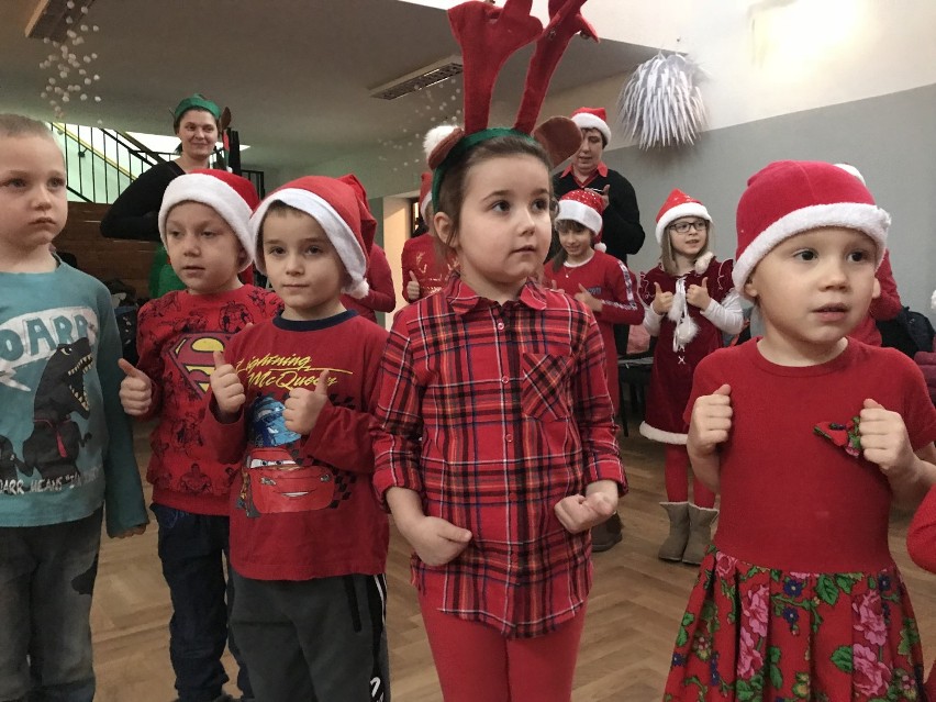 Mikołaj odwiedził dzieci w Domu Kultury w Maszewie Lęborskim [ZDJĘCIA]