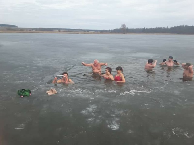 Starosta chełmski z żoną też morsuje