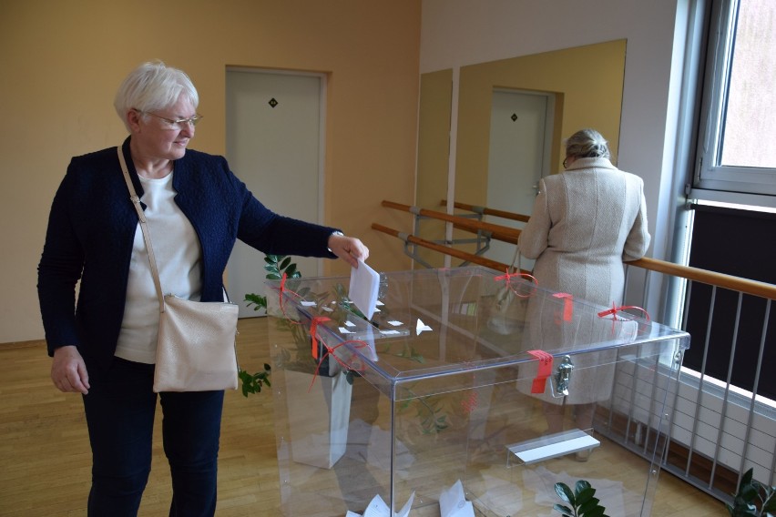 Tak głosujemy w Szczecinku i w powiecie szczecineckim [zdjęcia]