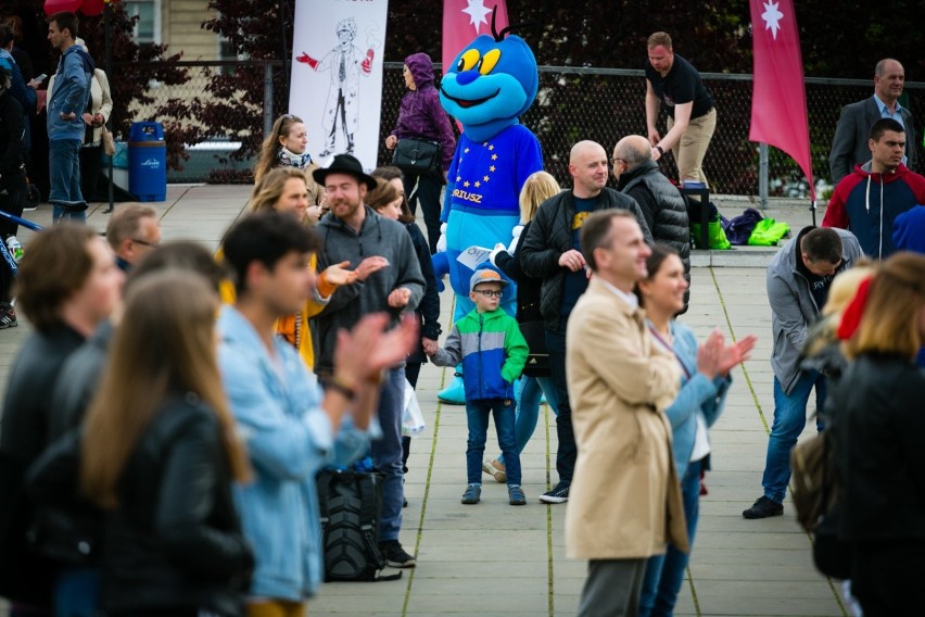 Piknik na Placu Solidarności z okazji 15-lecia w Unii Europejskiej