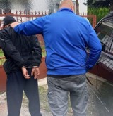 Poza godzinami pracy koluszkowski policjant zatrzymał poszukiwanego mężczyznę