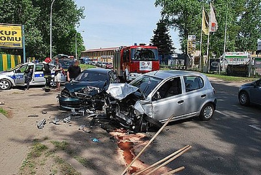 Do wypadku doszło wczoraj (11 maja 2012 roku) w Radzionkowie...