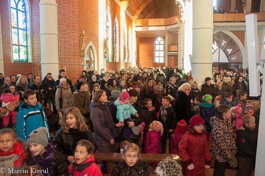 Spotkanie dzieci ze świętym Mikołajem w Olsztynie [zdjęcia]