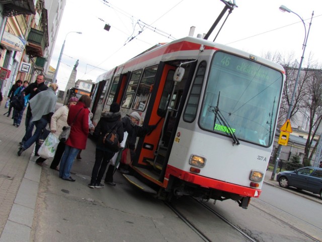 Zmiany w kursowaniu linii zostały wprowadzone wczoraj. Jednak ...