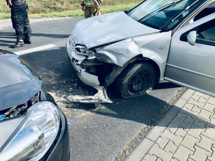 Wypadek na drodze nr 179 w Dolaszewie