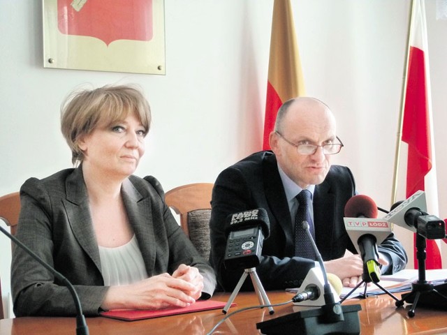 Hanna Zdanowska, prezydent Łodzi, i wiceprezydent Radosław Stępień zapowiedzieli tworzenie lokali socjalnych dla najuboższych - poza centrum miasta.