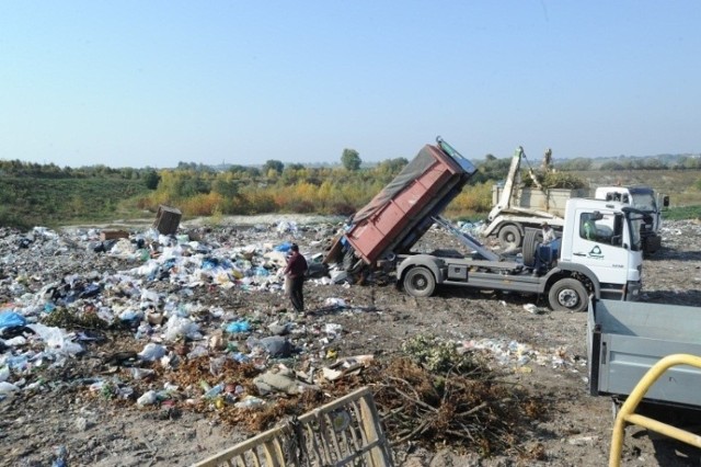 Na oferty firm chcących odbierać odpady z terenu Opola ratusz czeka do końca maja.