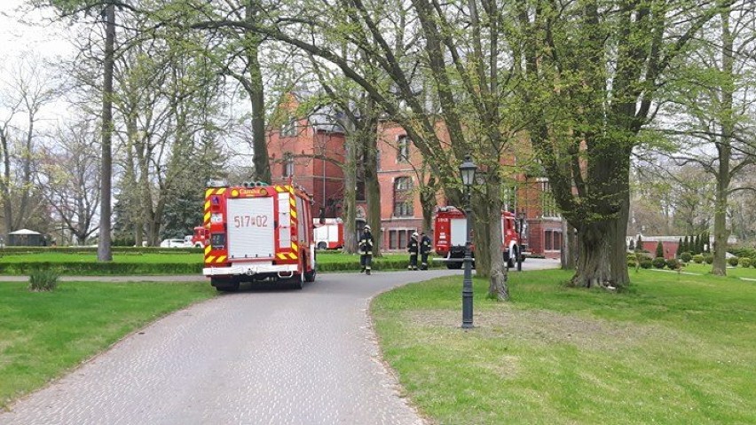 Alarm pożarowy w Pałacu Wąsowo.