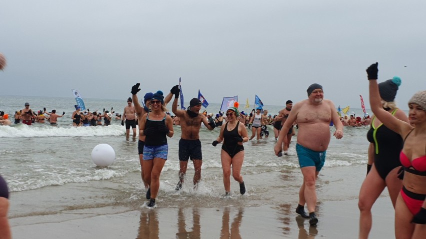 Władysławowo i plaża zimą: 6. Wielkie Nordowe Morsowanie