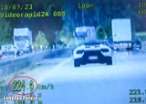 Kierowca lamborghini pomylił autostradę z torem wyścigowym. Szaleńczą jazdę przerwali policjanci 